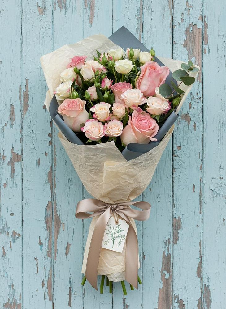 Букет цветов из: Розы в Белеве