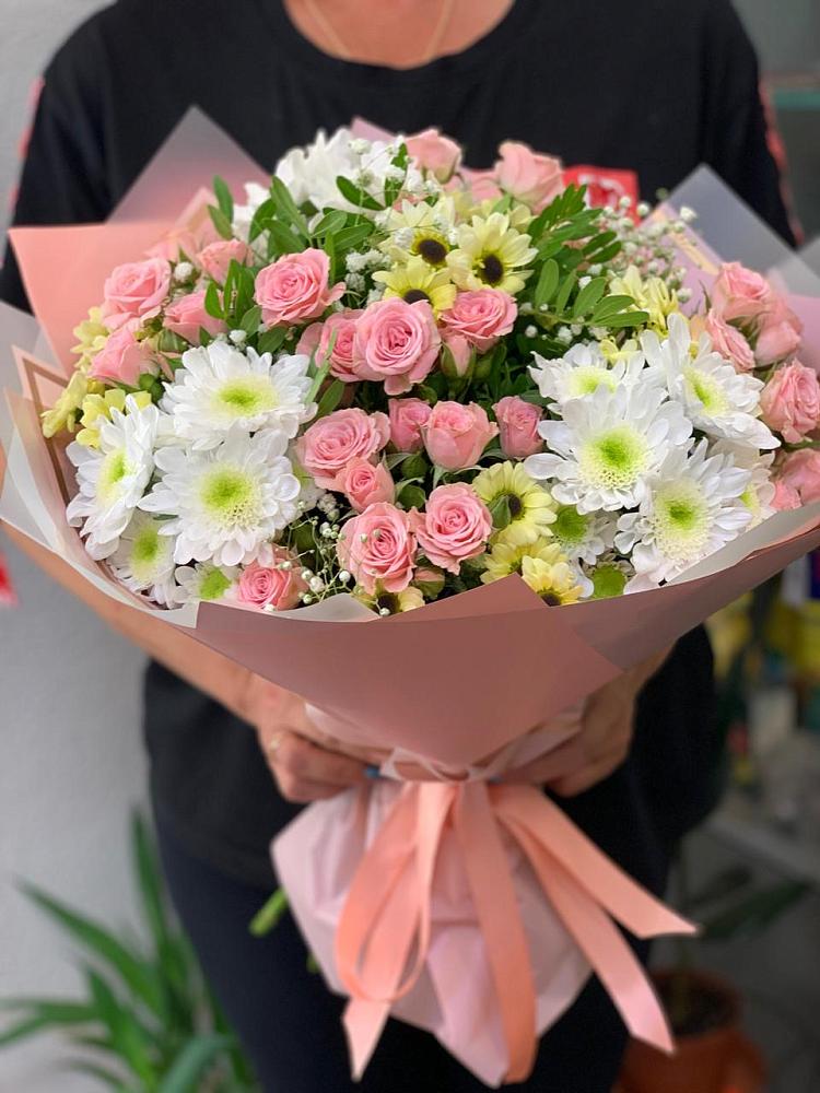 Букет цветов из: Розы и Хризантемы в Белеве
