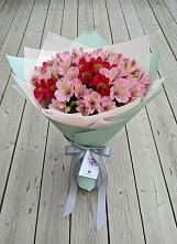 Букет цветов из:  Альстромерии в Белеве