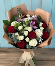 Букет цветов из:  Розы и Альстромерии в Белеве