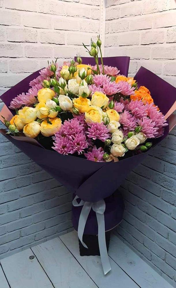 Букет цветов из: Хризантемы и Розы в Белеве