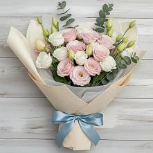 Букет цветов из:  Лизиантусы #REPLACE_PRED# Белеве