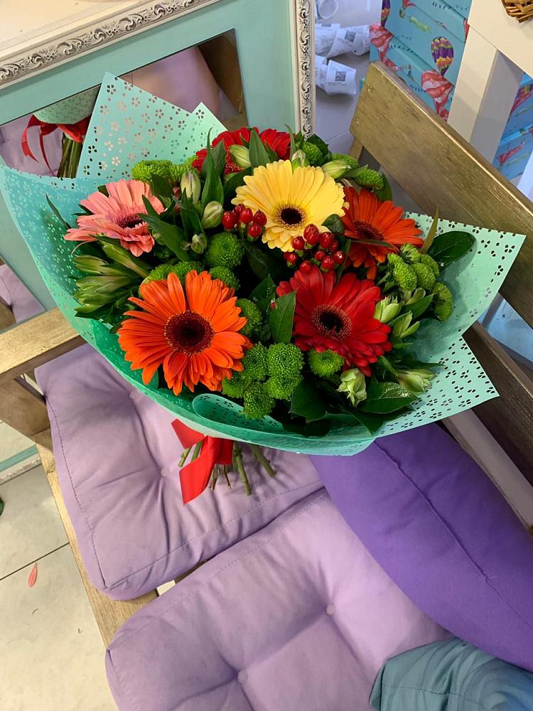 Букет цветов из: Герберы, Хризантемы и Альстромерии в Белеве