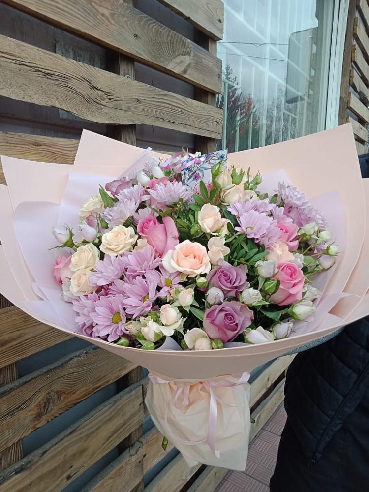 Букет цветов из: Розы и Хризантемы в Белеве