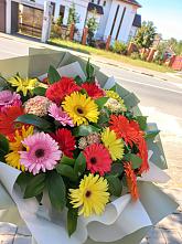 Букет цветов из:  Герберы #REPLACE_PRED# Белеве