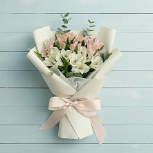 Букет цветов из:  Альстромерии в Белеве