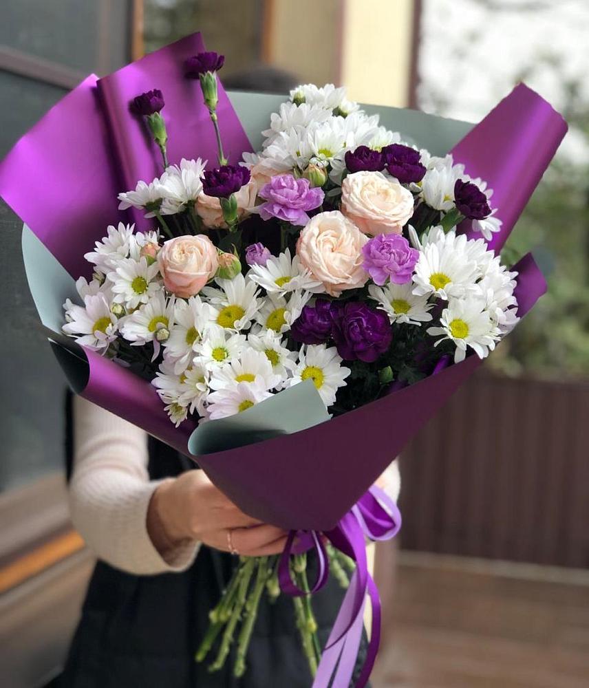 Букет цветов из: Хризантемы, Гвоздики и Розы в Белеве