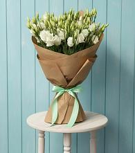 Букет цветов из:  Лизиантусы в Белеве