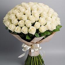Букет 101 беля роза Белоснежка в Белеве