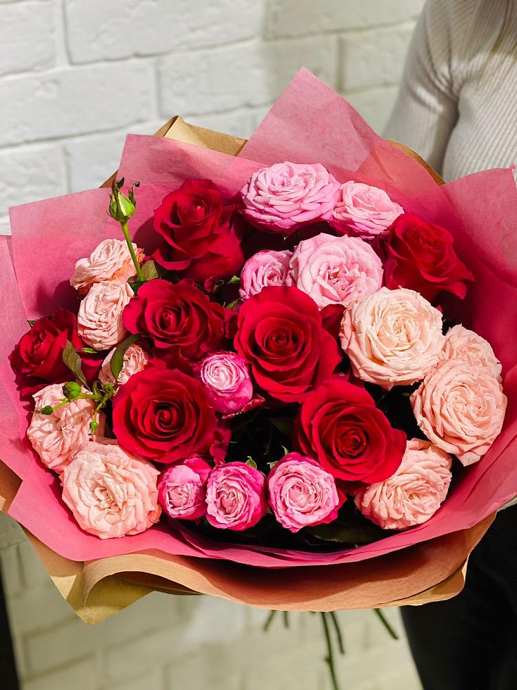 Букет цветов из: Розы в Белеве