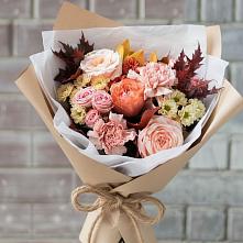 Букет цветов из:  Гвоздики, Хризантемы и Розы в Белеве