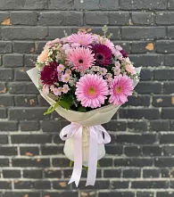 Букет цветов из:  Герберы и Хризантемы #REPLACE_PRED# Белеве