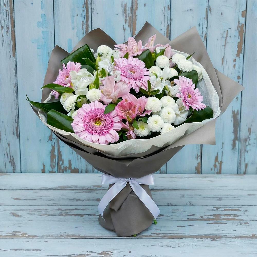 Букет цветов из: Герберы, Альстромерии и Хризантемы в Белеве