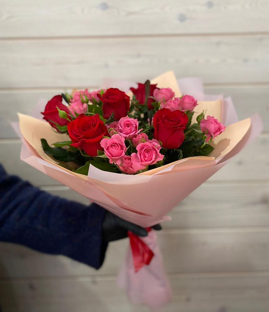Букет цветов из: Розы в Белеве